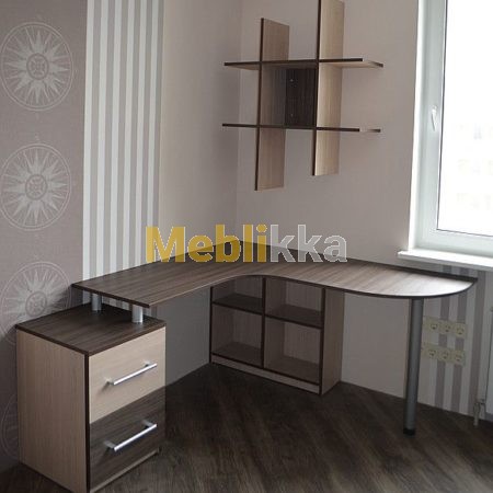 мебель , стол письменный